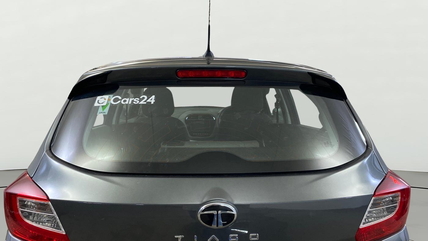 2025 Tata Tiago XT PETROL, Petrol, Manual, 11,015 km, Rear Windshield