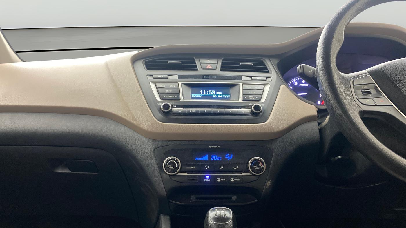 2016 Hyundai Elite i20 SPORTZ 1.2, Petrol, Manual, 75,865 km, Air Conditioner