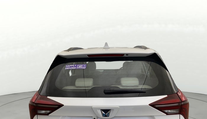 2023 Mahindra XUV700 AX 7 D MT 7 STR, Diesel, Manual, 47,576 km, Rear Windshield