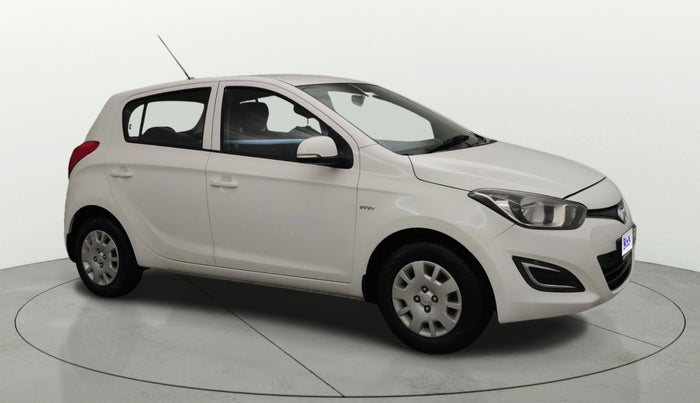 2014 Hyundai i20 MAGNA 1.2, Petrol, Manual, 77,067 km, Right Front Diagonal