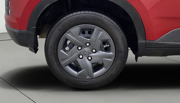 2023 Hyundai VENUE S(O) 1.2, Petrol, Manual, 36,279 km, Right Rear Wheel