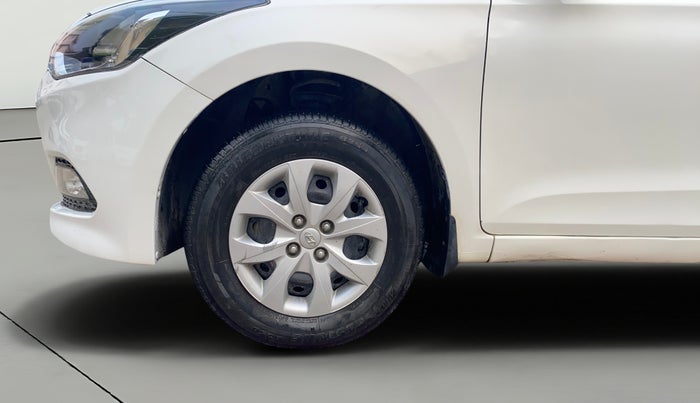 2017 Hyundai Elite i20 SPORTZ 1.2, Petrol, Manual, 20,022 km, Left Front Wheel