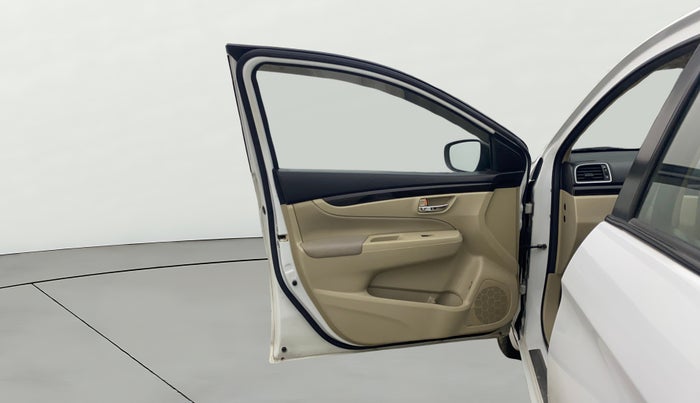 2015 Maruti Ciaz ZXI, Petrol, Manual, 51,463 km, LHS Front Door