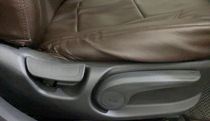 2019 Hyundai New Elantra 2.0 S PETROL, Petrol, Manual, 63,020 km, Driver Side Adjustment Panel
