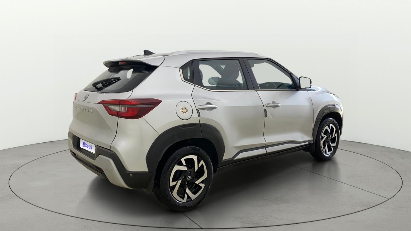 2021 Nissan MAGNITE XV PREMIUM, CNG, Manual, 39,567 km, Right Back Diagonal