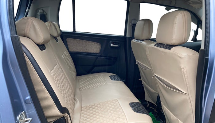 2017 Maruti Wagon R 1.0 VXI, Petrol, Manual, 63,415 km, Right Side Rear Door Cabin