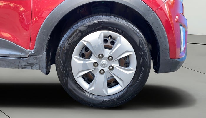 2015 Hyundai Creta S 1.6 PETROL, Petrol, Manual, 1,25,511 km, Right Front Wheel