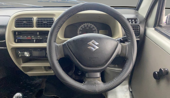 2022 Maruti Eeco 5 STR AC CNG, CNG, Manual, 68,360 km, Steering Wheel Close Up
