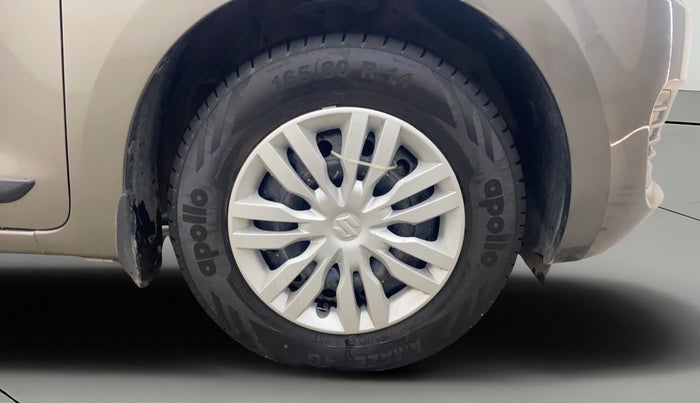 2018 Maruti Swift VXI AMT, Petrol, Automatic, 38,503 km, Right Front Wheel