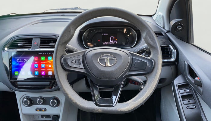 2023 Tata Tiago XT (O) PETROL, Petrol, Manual, 21,677 km, Steering Wheel Close Up