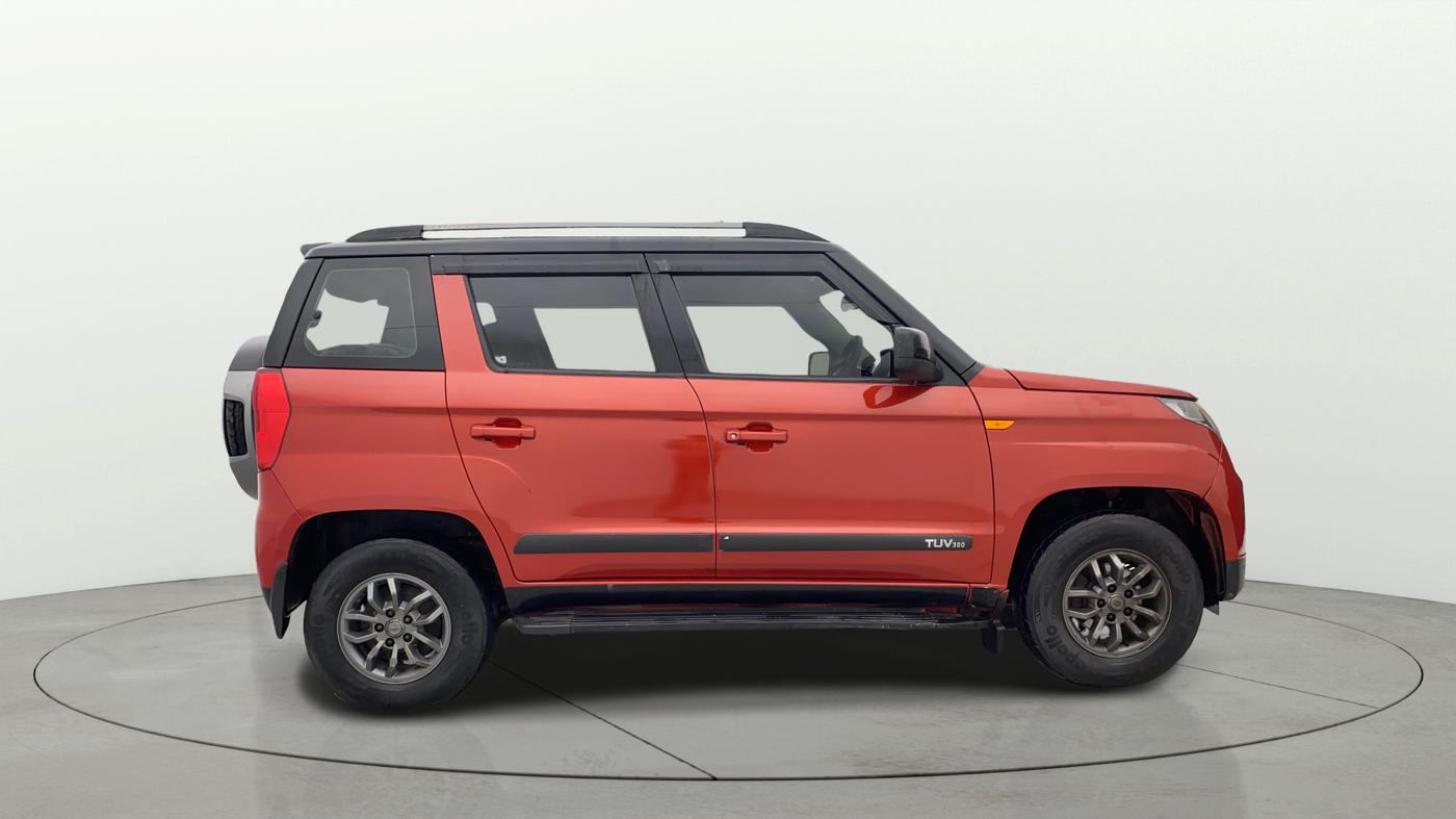 2017 Mahindra TUV300 T10, Diesel, Manual, 60,295 km, Right Side View