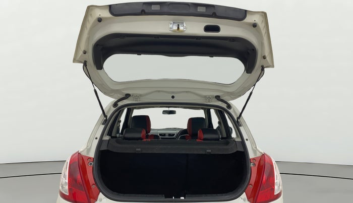 2015 Maruti Swift VXI, Petrol, Manual, 32,092 km, Boot Door Open