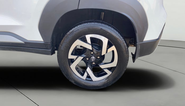 2021 Nissan MAGNITE XV MT, Petrol, Manual, 26,538 km, Left Rear Wheel