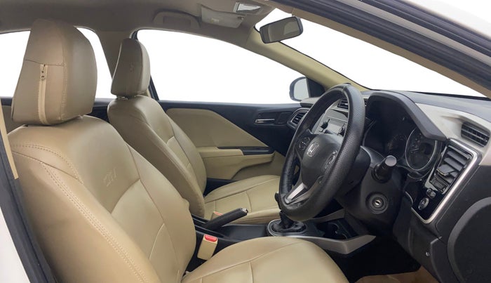 2017 Honda City 1.5L I-VTEC SV, Petrol, Manual, 84,980 km, Right Side Front Door Cabin