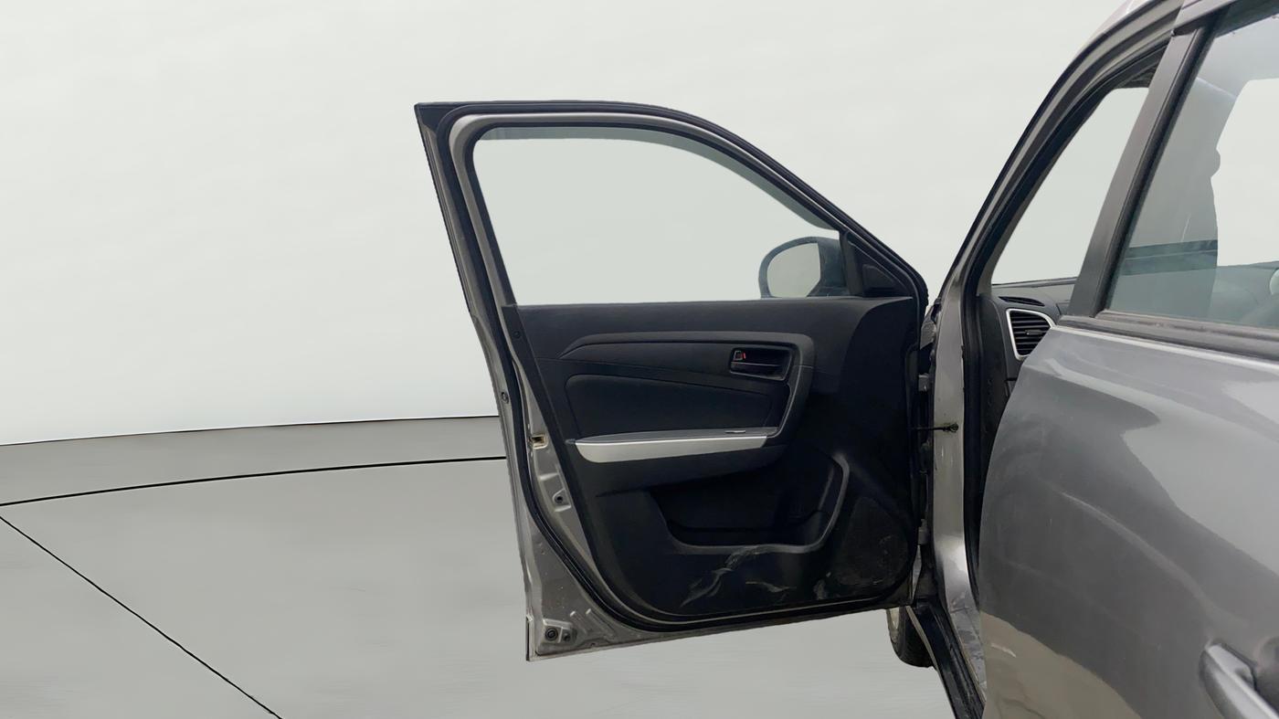 2021 Maruti Vitara Brezza VXI, Petrol, Manual, 31,712 km, LHS Front Door