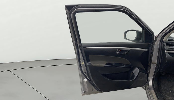 2013 Maruti Swift VDI, Diesel, Manual, 1,17,217 km, LHS Front Door