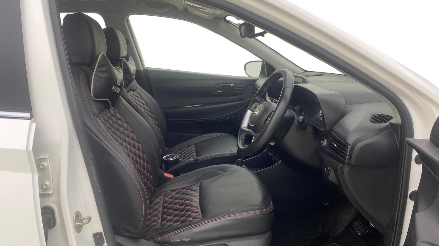 2021 Hyundai NEW I20 ASTA 1.2 AT, Petrol, Automatic, 51,266 km, Right Side Front Door Cabin