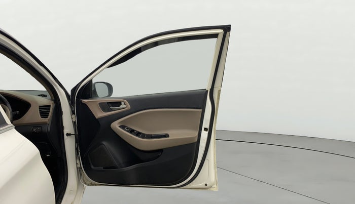 2018 Hyundai Elite i20 MAGNA EXECUTIVE 1.2, CNG, Manual, 80,172 km, RHS Front Door