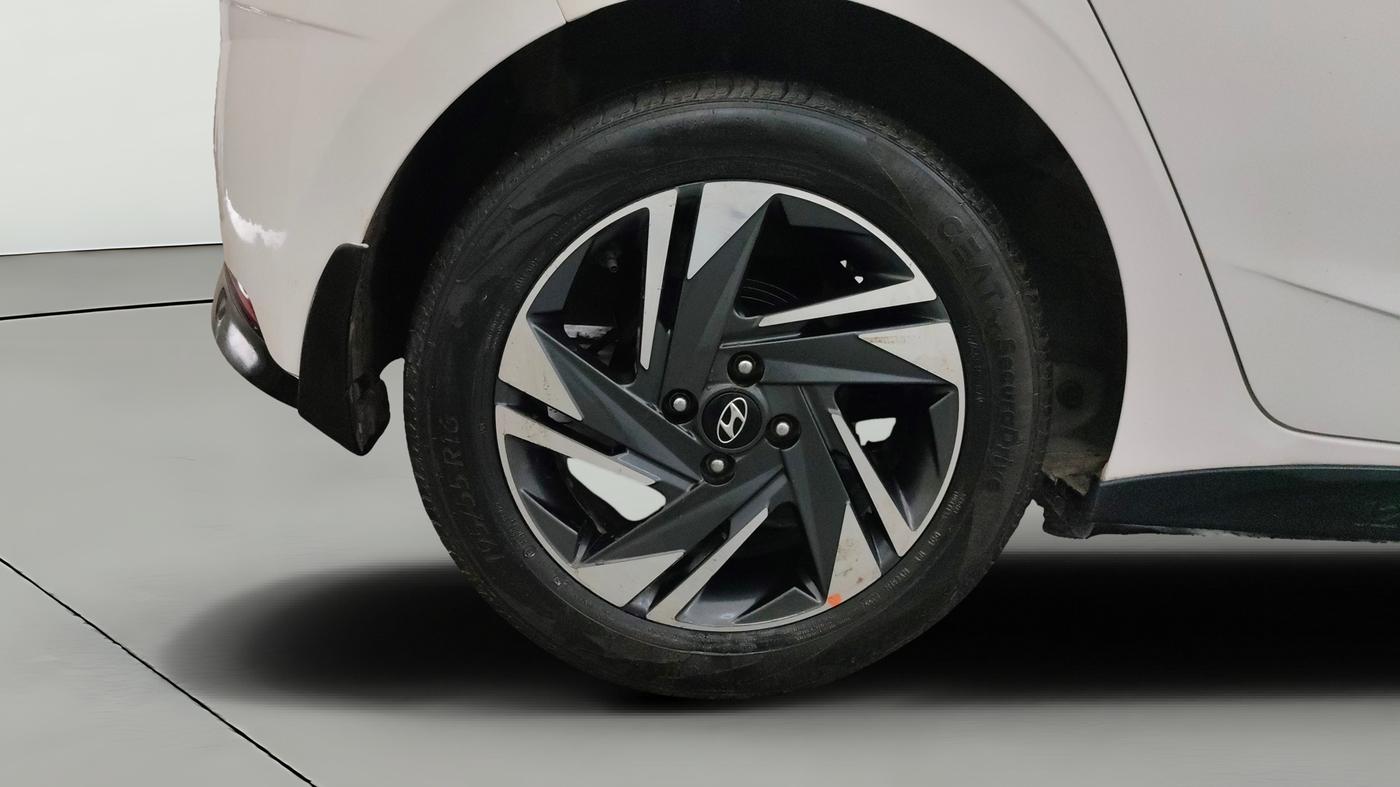 2021 Hyundai NEW I20 ASTA (O) 1.0 TURBO GDI DCT, Petrol, Automatic, 71,426 km, Right Rear Wheel
