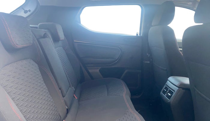 2023 Renault Kiger RXZ AMT, Petrol, Automatic, 3,815 km, Right Side Rear Door Cabin