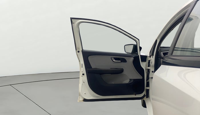 2020 Tata ALTROZ XZ PETROL, Petrol, Manual, 99,716 km, LHS Front Door