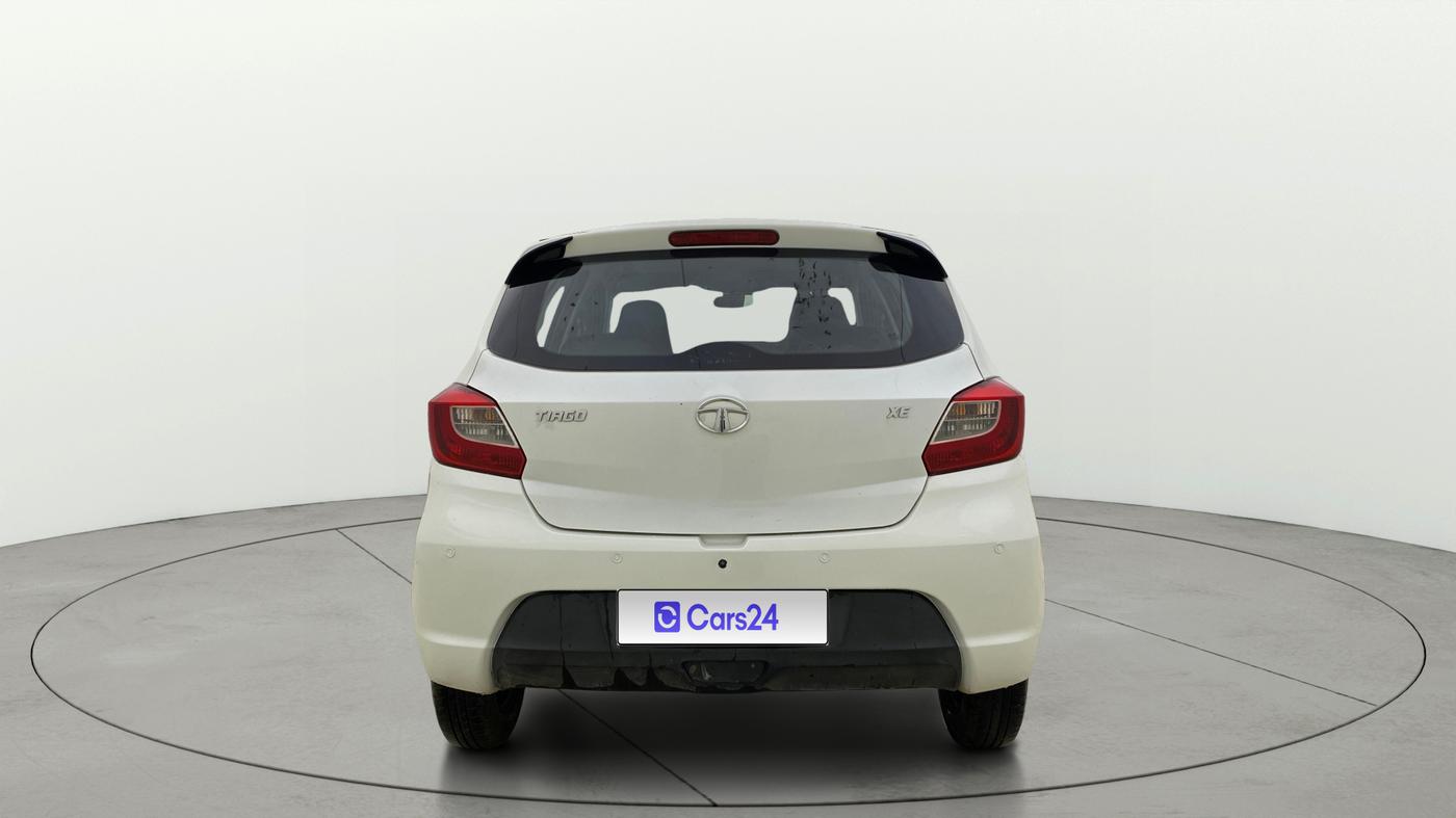 2017 Tata Tiago XE DIESEL, Diesel, Manual, 86,763 km, Back/Rear