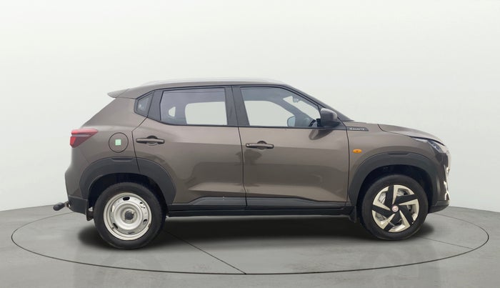 2024 Nissan MAGNITE  XE AMT EZ Shift, Petrol, Automatic, 15,857 km, Right Side View