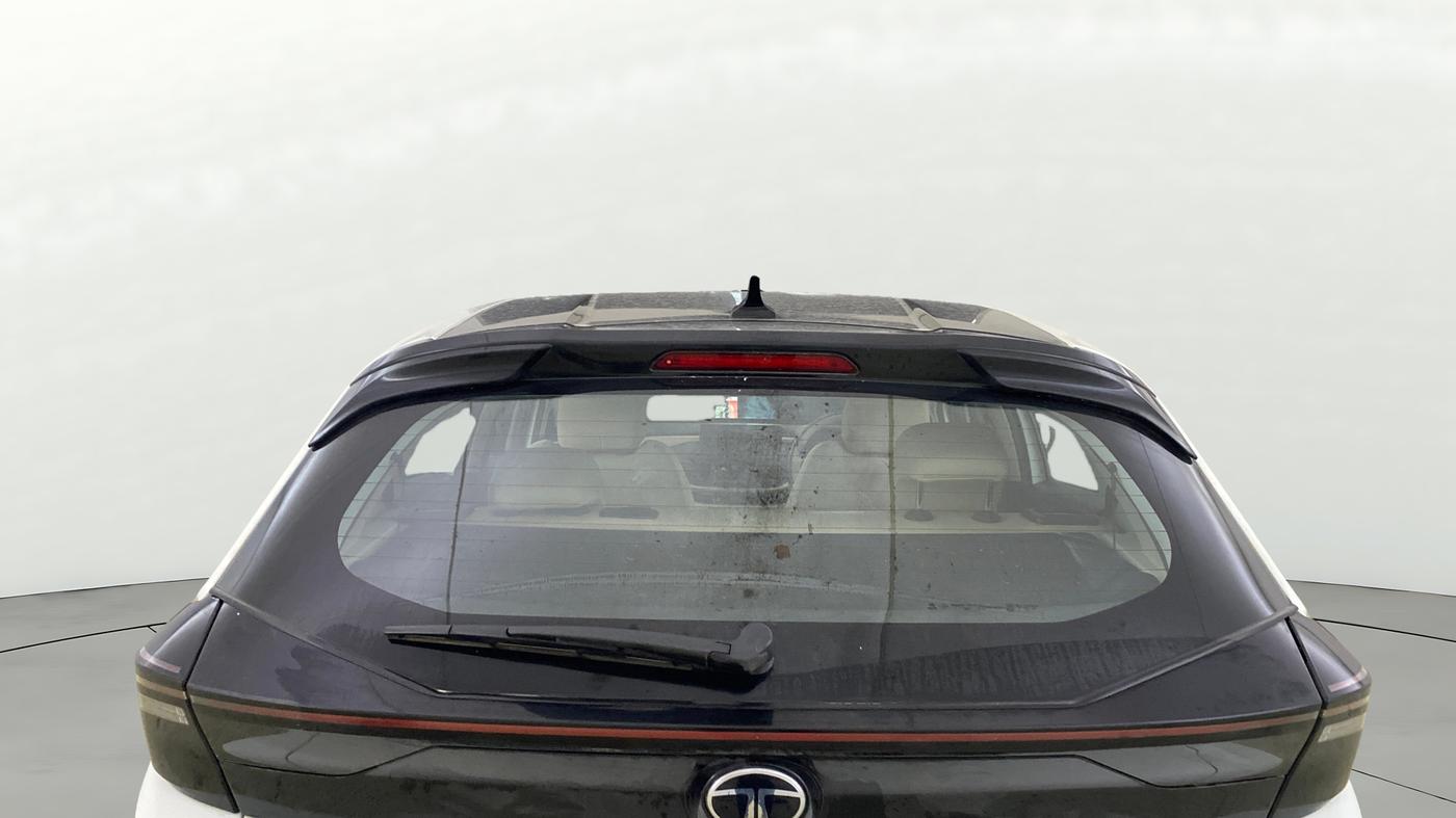 2026 Tata ALTROZ Accomplished S Petrol 6DCT, Petrol, Automatic, 6,892 km, Rear Windshield