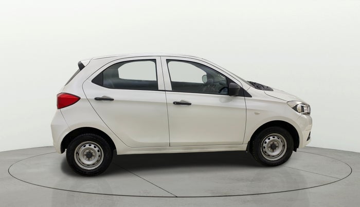 2018 Tata Tiago XE PETROL, Petrol, Manual, 26,180 km, Right Side View