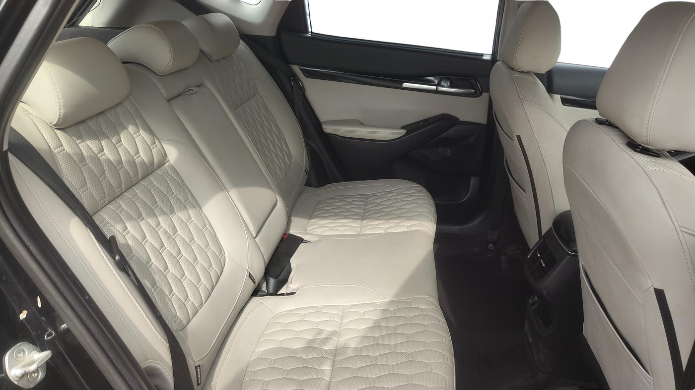 2021 KIA SELTOS HTX IVT 1.5 PETROL, Petrol, Automatic, 69,189 km, Right Side Rear Door Cabin