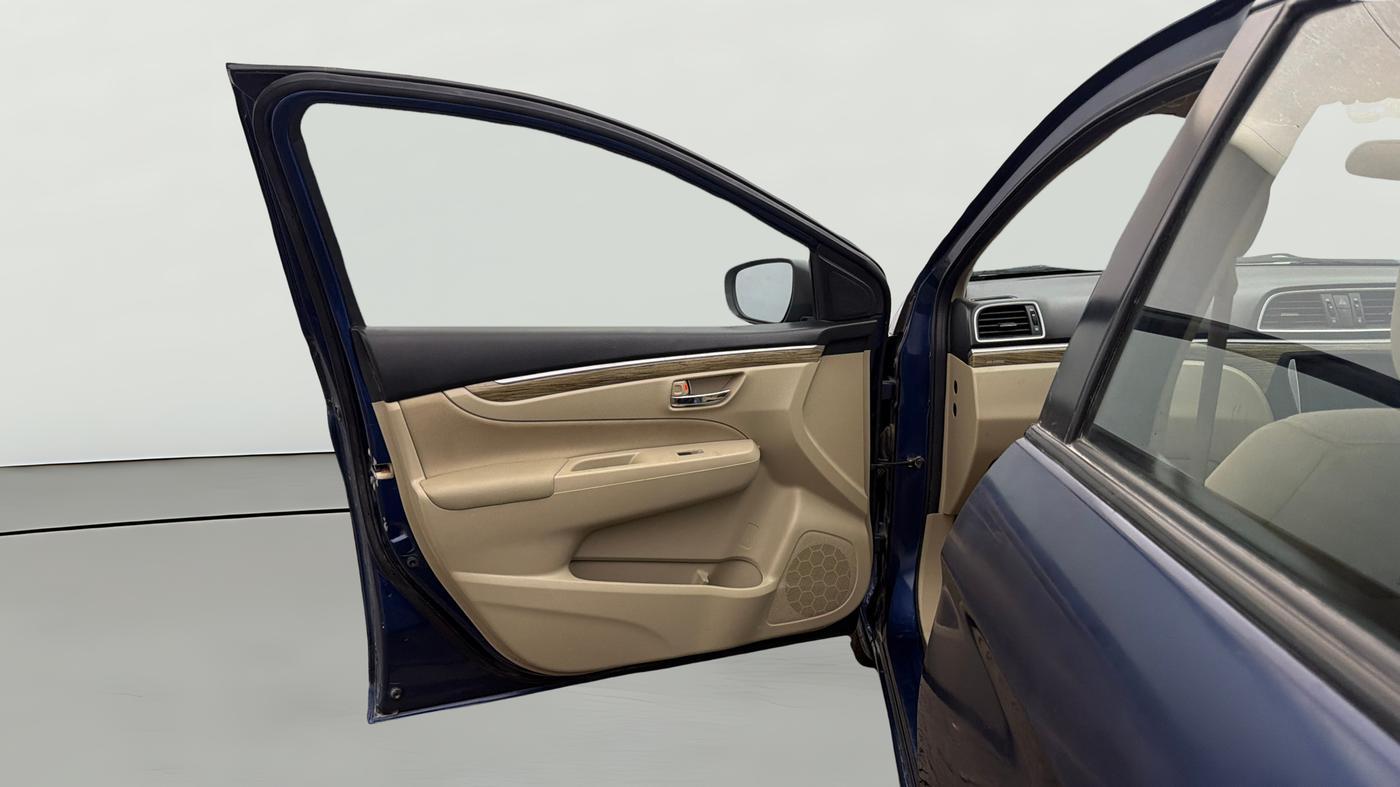 2021 Maruti Ciaz ZETA 1.5 SHVS MT PETROL, Petrol, Manual, 68,314 km, LHS Front Door