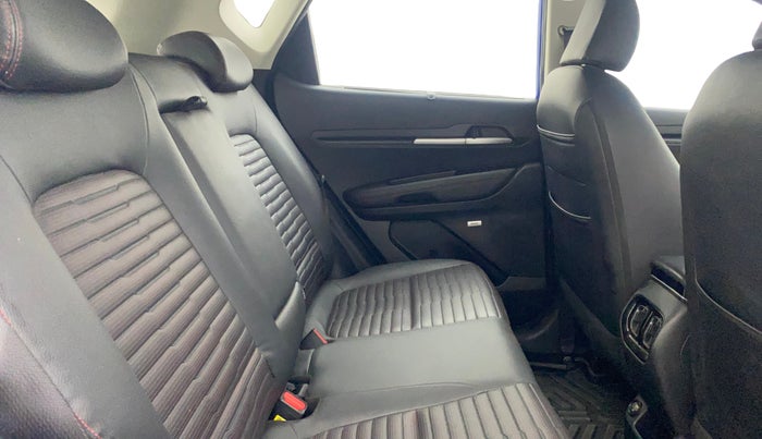 2021 KIA SONET GTX PLUS 1.5, Diesel, Manual, 40,131 km, Right Side Rear Door Cabin