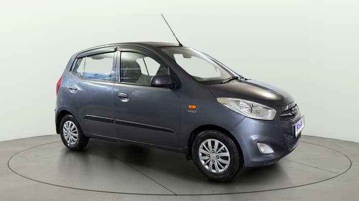 2015 Hyundai i10 SPORTZ 1.1, Petrol, Manual, 72,090 km, Right Front Diagonal