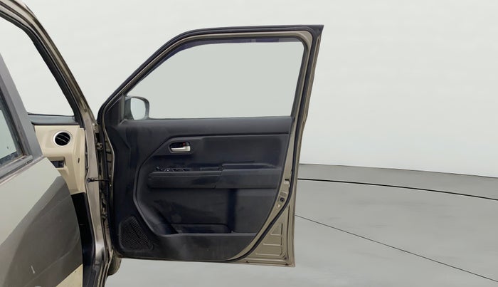 2019 Maruti New Wagon-R ZXI 1.2, Petrol, Manual, 4,694 km, RHS Front Door