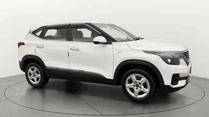 2023 KIA SELTOS HTE 1.5 PETROL, Petrol, Manual, 27,081 km, Right Front Diagonal