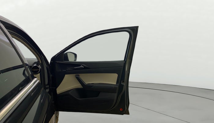 2022 Skoda SLAVIA STYLE 1.5L TSI DSG, Petrol, Automatic, 36,151 km, RHS Front Door