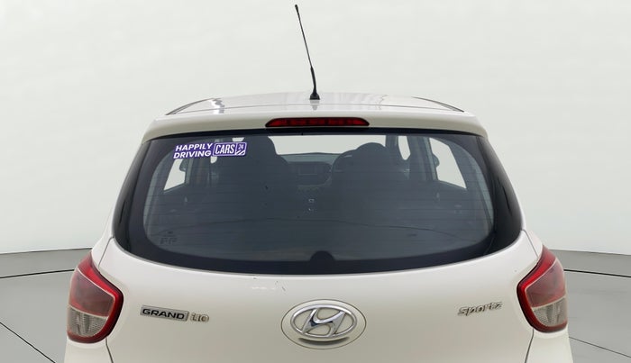 2017 Hyundai Grand i10 SPORTZ 1.2 KAPPA VTVT, CNG, Manual, 1,01,269 km, Rear Windshield