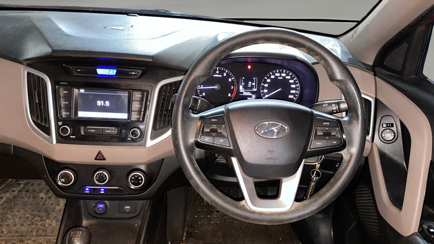 2018 Hyundai Creta E PLUS 1.6 PETROL, Petrol, Manual, 75,544 km, Steering Wheel Close Up
