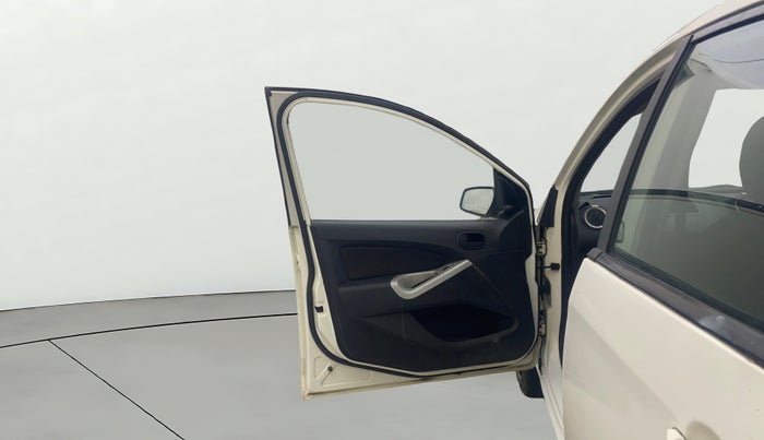 2011 Ford Figo ZXI 1.4 DIESEL, Diesel, Manual, 74,516 km, LHS Front Door