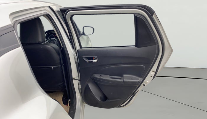 2023 Maruti Swift ZXI AMT, Petrol, Automatic, 35,438 km, RHS Rear Door