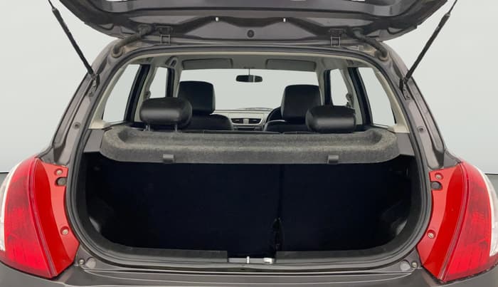 2016 Maruti Swift VXI, Petrol, Manual, 18,932 km, Boot Open Zoomed View