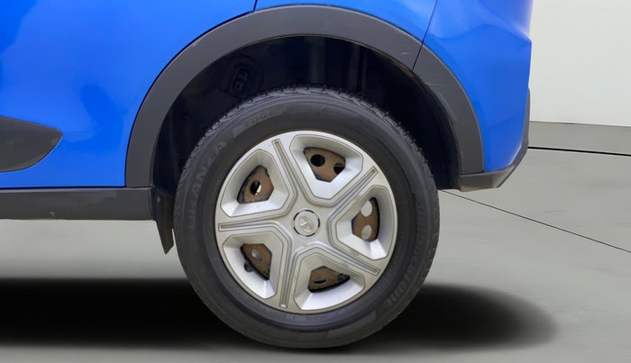 2020 Tata NEXON XMA SUNROOF DIESEL, Diesel, Automatic, 77,055 km, Left Rear Wheel