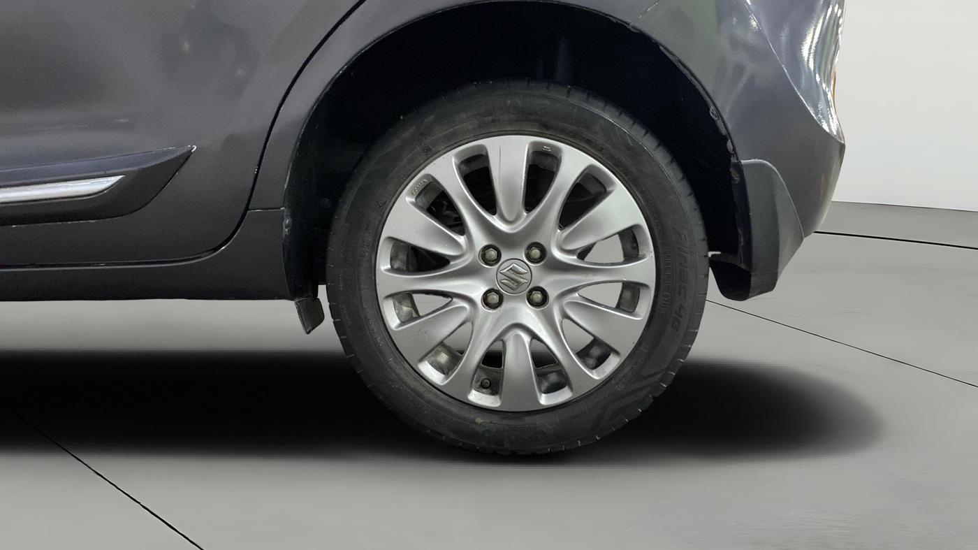 2017 Maruti Baleno ZETA DIESEL 1.3, Diesel, Manual, 98,236 km, Left Rear Wheel