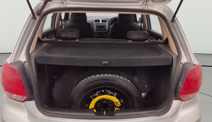 2015 Volkswagen Polo HIGHLINE1.2L, CNG, Manual, 83,337 km, Boot Open Zoomed View