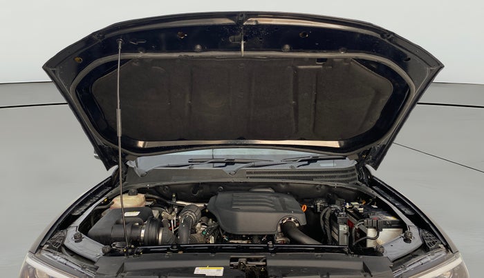 2023 Mahindra SCORPIO-N Z8 PETROL AT 7 STR, Petrol, Automatic, 7,472 km, Open Bonet