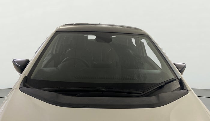 2025 Tata ALTROZ XZ Plus (S) Lux CNG , CNG, Manual, 2,833 km, Front Windshield