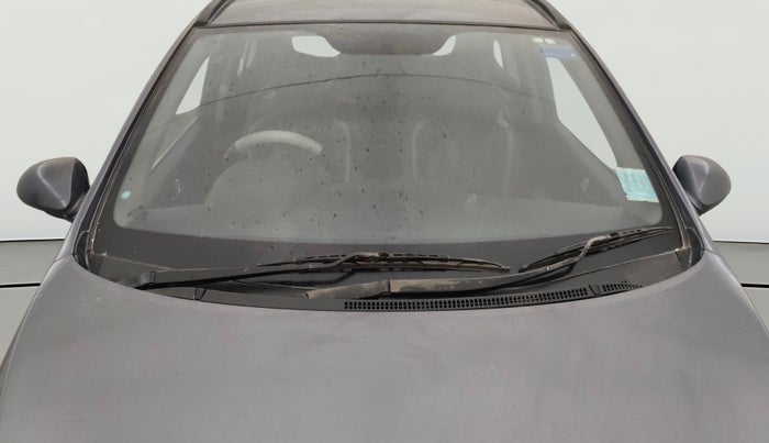 2016 Hyundai Grand i10 SPORTZ 1.2 KAPPA VTVT, CNG, Manual, 1,07,079 km, Front Windshield