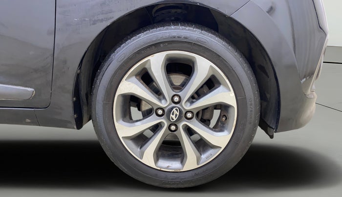 2015 Hyundai Xcent SX AT 1.2 (O), Petrol, Automatic, 57,402 km, Right Front Wheel