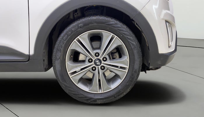 2017 Hyundai Creta SX PLUS AT 1.6 PETROL, CNG, Automatic, 1,17,634 km, Right Front Wheel