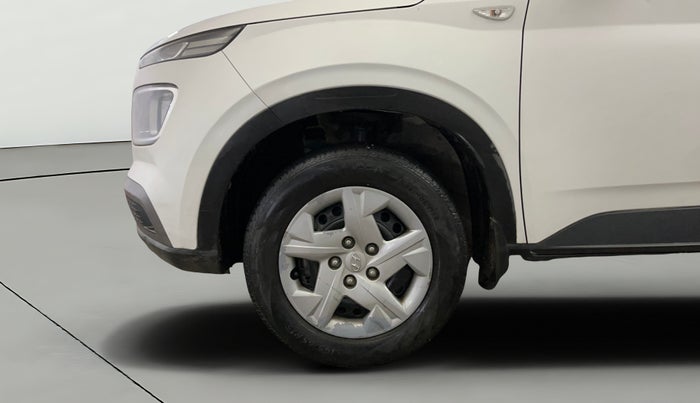 2021 Hyundai VENUE S 1.5 CRDI, Diesel, Manual, 78,924 km, Left Front Wheel